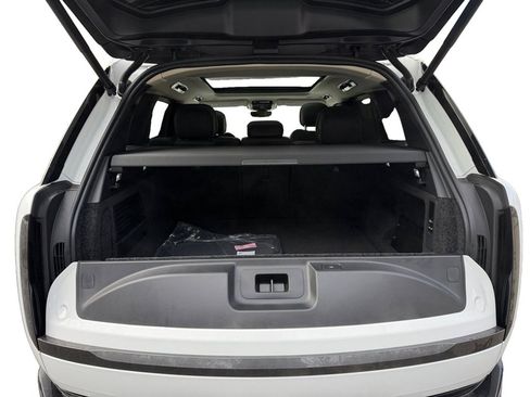 New 2026 Land Rover Range Rover SE image 25