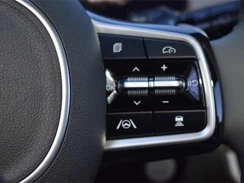 New 2025 Kia Sorento SX Prestige w/ Sage Leather Package image 29