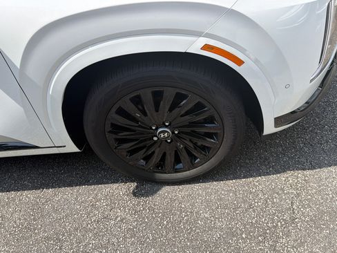 Certified 2025 Hyundai Palisade Calligraphy AWD/4WD image 13