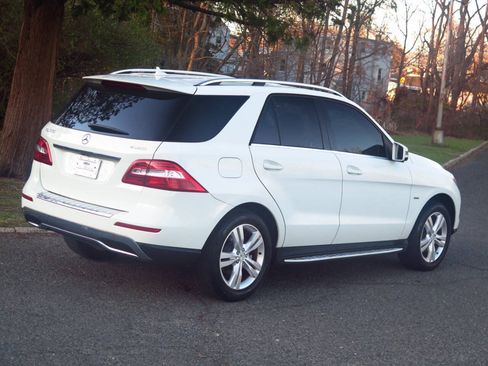 Used 2012 Mercedes-Benz ML 350 4MATIC image 26