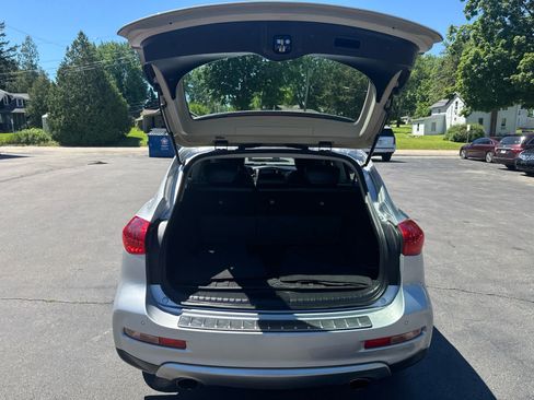 Used 2017 INFINITI QX50 AWD w/ Deluxe Touring Package image 15