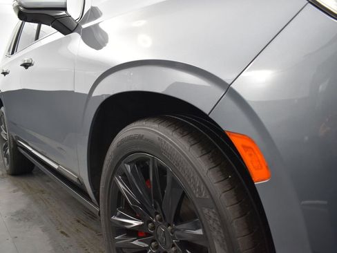 Used 2022 Cadillac Escalade Sport Platinum image 46