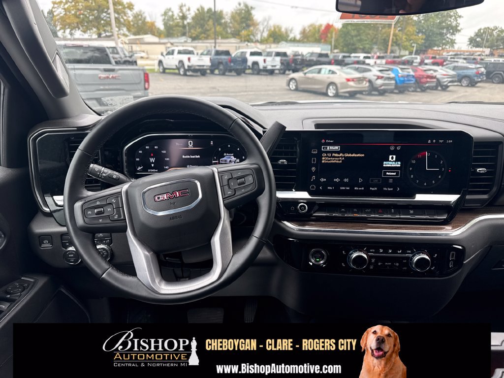 Used 2024 GMC Sierra 1500 Elevation AWD/4WD image 15