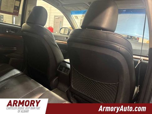 Used 2014 Subaru Outback 2.5i Limited image 32