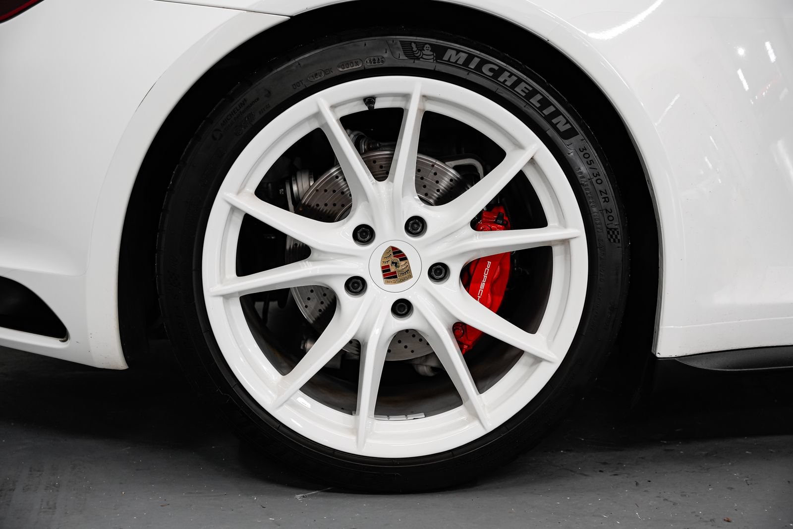 Used 2019 Porsche 911 Targa 4 GTS w/ GTS Interior Package AWD/4WD image 48