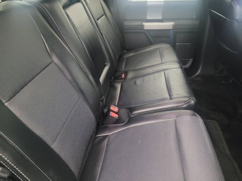 Used 2017 Ford F150 Lariat RWD image 19