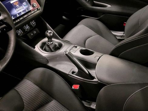 Used 2024 Nissan Z Sport w/ Floor Mat Package RWD image 16