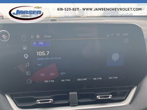 Used 2025 Chevrolet Equinox LT image 22