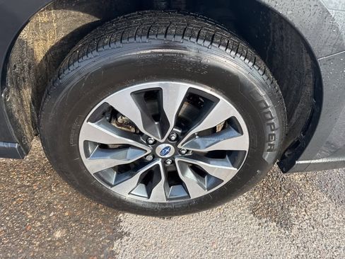 Used 2023 Subaru Outback Limited XT image 5