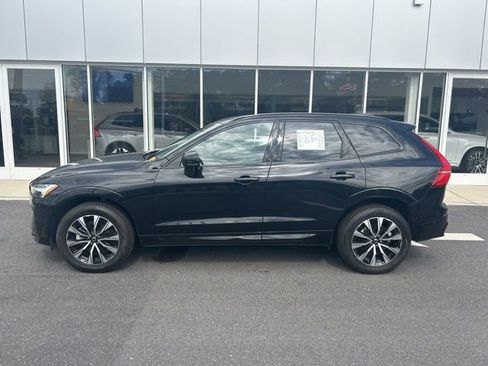 Certified 2025 Volvo XC60 B5 Plus AWD/4WD image 2