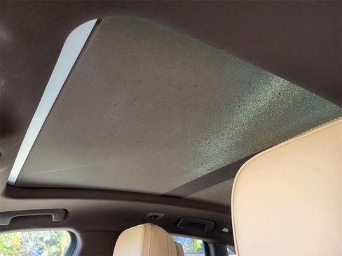 Used 2018 Porsche Macan S image 18