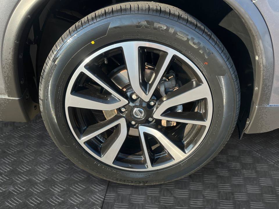 Used 2019 Nissan Rogue SL AWD/4WD image 24