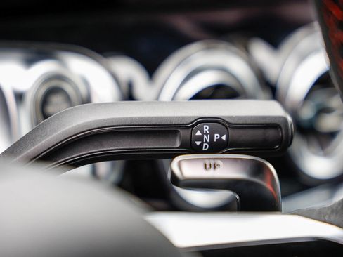 New 2026 Mercedes-Benz GLB 35 AMG 4MATIC image 20