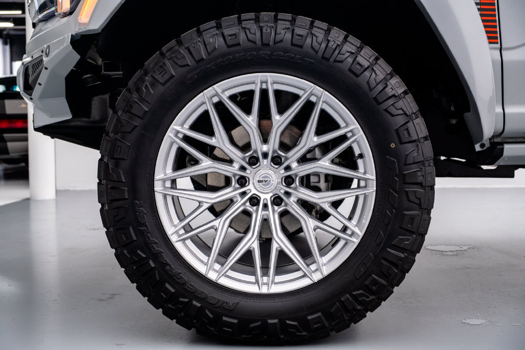 Used 2026 Ford F150 Raptor w/ Equipment Group 803A Raptor R AWD/4WD image 9