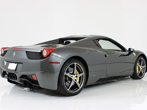 Certified 2013 Ferrari 458 Spider RWD image 13