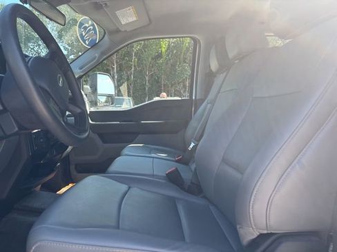 Used 2025 Ford F250 XL image 6