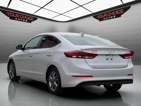 Used 2017 Hyundai Elantra Value Edition image 3