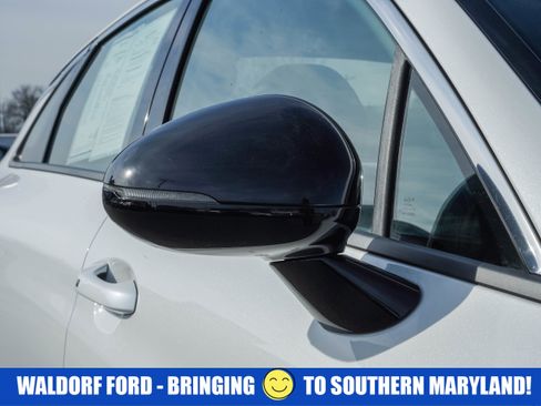 Used 2025 Kia K5 GT-Line image 16