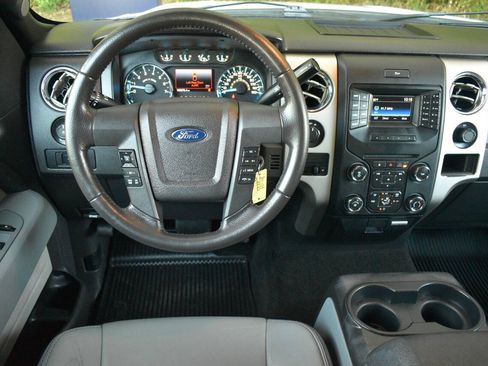 Used 2014 Ford F150 XLT w/ Equipment Group 302A Luxury RWD image 14