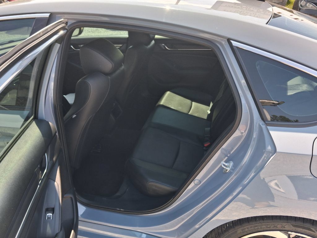 Used 2022 Honda Accord Sport image 11