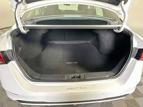Certified 2025 Nissan Sentra SV FWD image 22