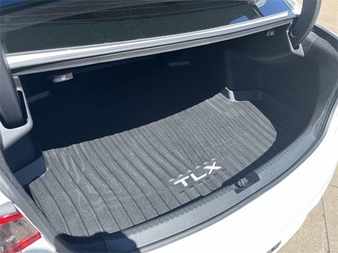 Used 2025 Acura TLX w/ Technology Package image 32