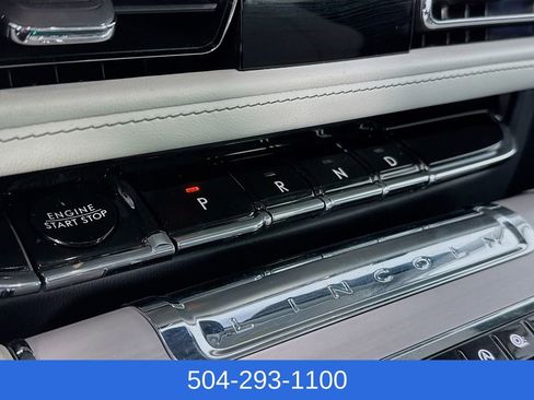 Used 2025 Lincoln Aviator Reserve image 17