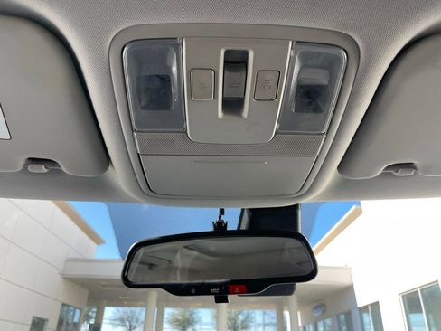 Used 2023 Kia Soul EX image 16