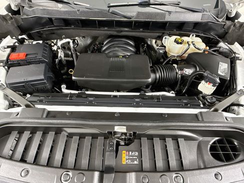 Used 2020 Chevrolet Silverado 1500 LTZ w/ LTZ Plus Package RWD image 32