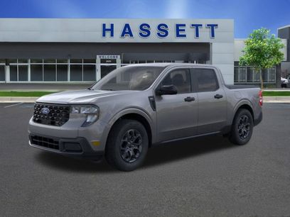 New 2025 Ford Maverick XLT w/ Equipment Group 301A