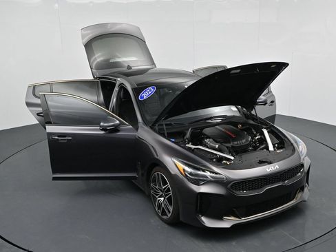 Used 2023 Kia Stinger GT2 RWD image 34