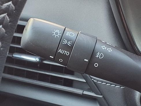 Certified 2024 Subaru Outback Premium AWD/4WD image 13