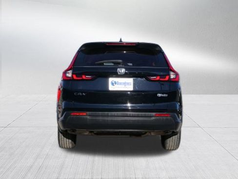 Used 2024 Honda CR-V LX image 4