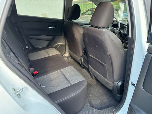 Used 2025 Nissan Rogue SV AWD/4WD image 41