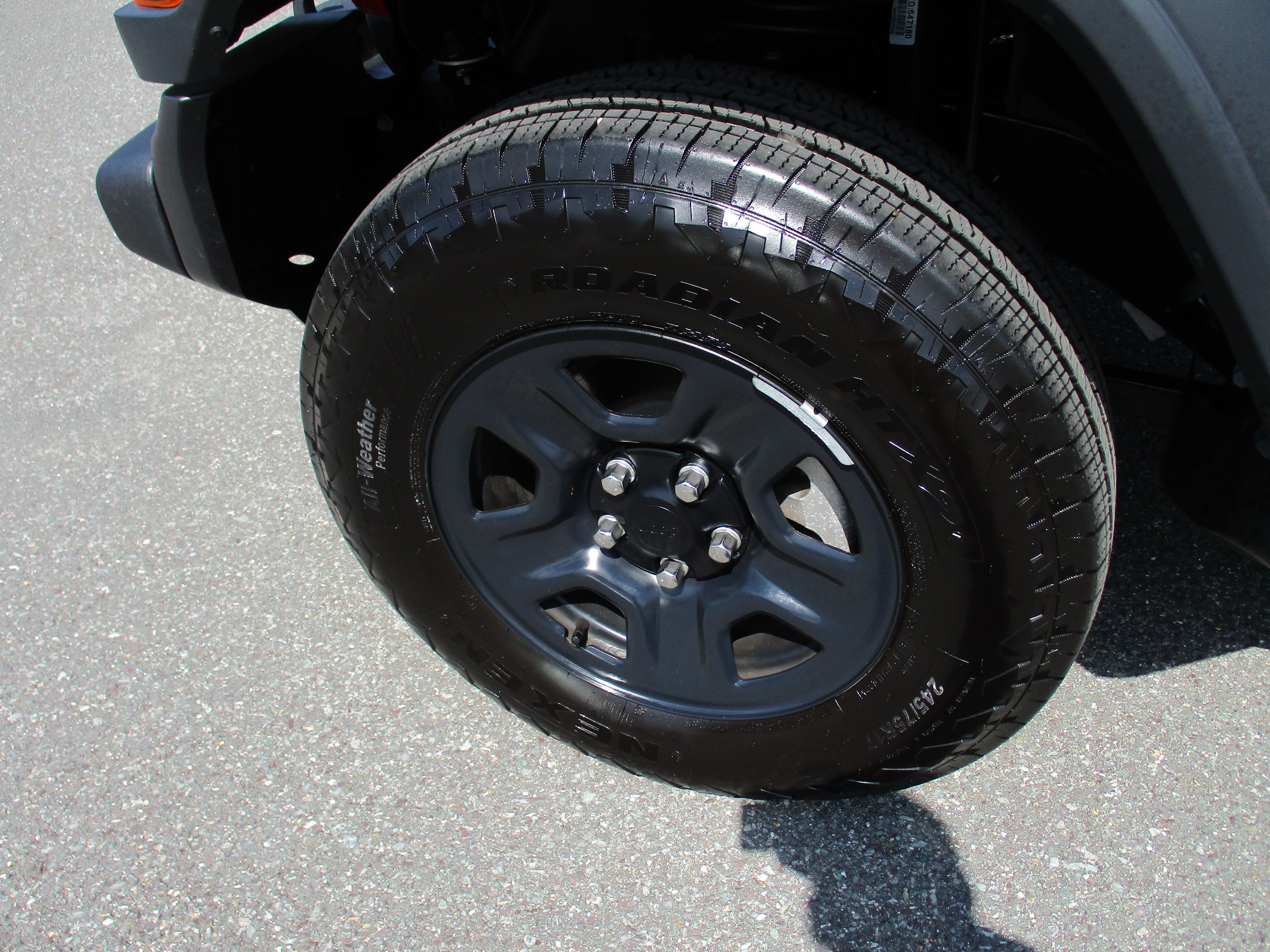 Used 2026 Jeep Wrangler Sport AWD/4WD image 9