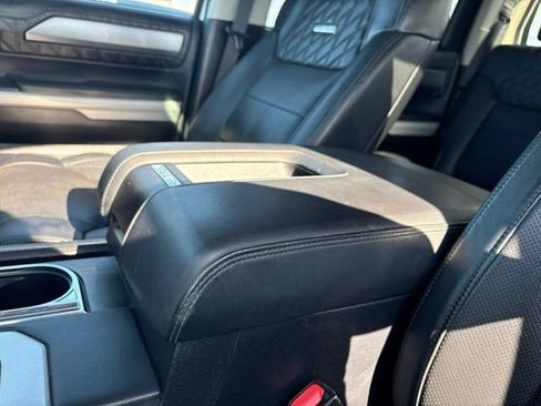 Used 2019 Toyota Tundra Platinum AWD/4WD image 27