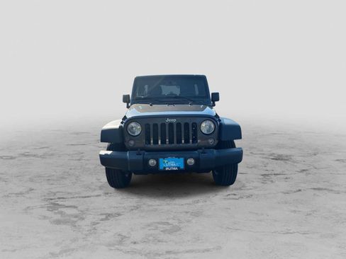 Used 2018 Jeep Wrangler Unlimited Sport S AWD/4WD image 3