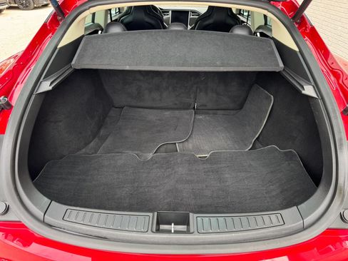 Used 2014 Tesla Model S 85 RWD image 21