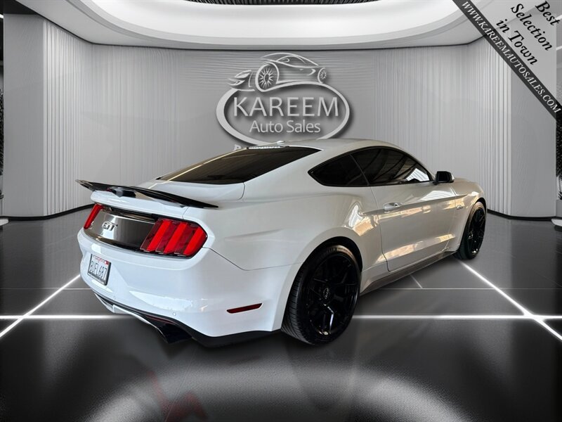 Used 2016 Ford Mustang GT Premium w/ Equipment Group 401A RWD image 5