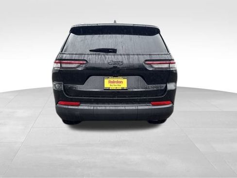 New 2025 Jeep Grand Cherokee L Limited image 6