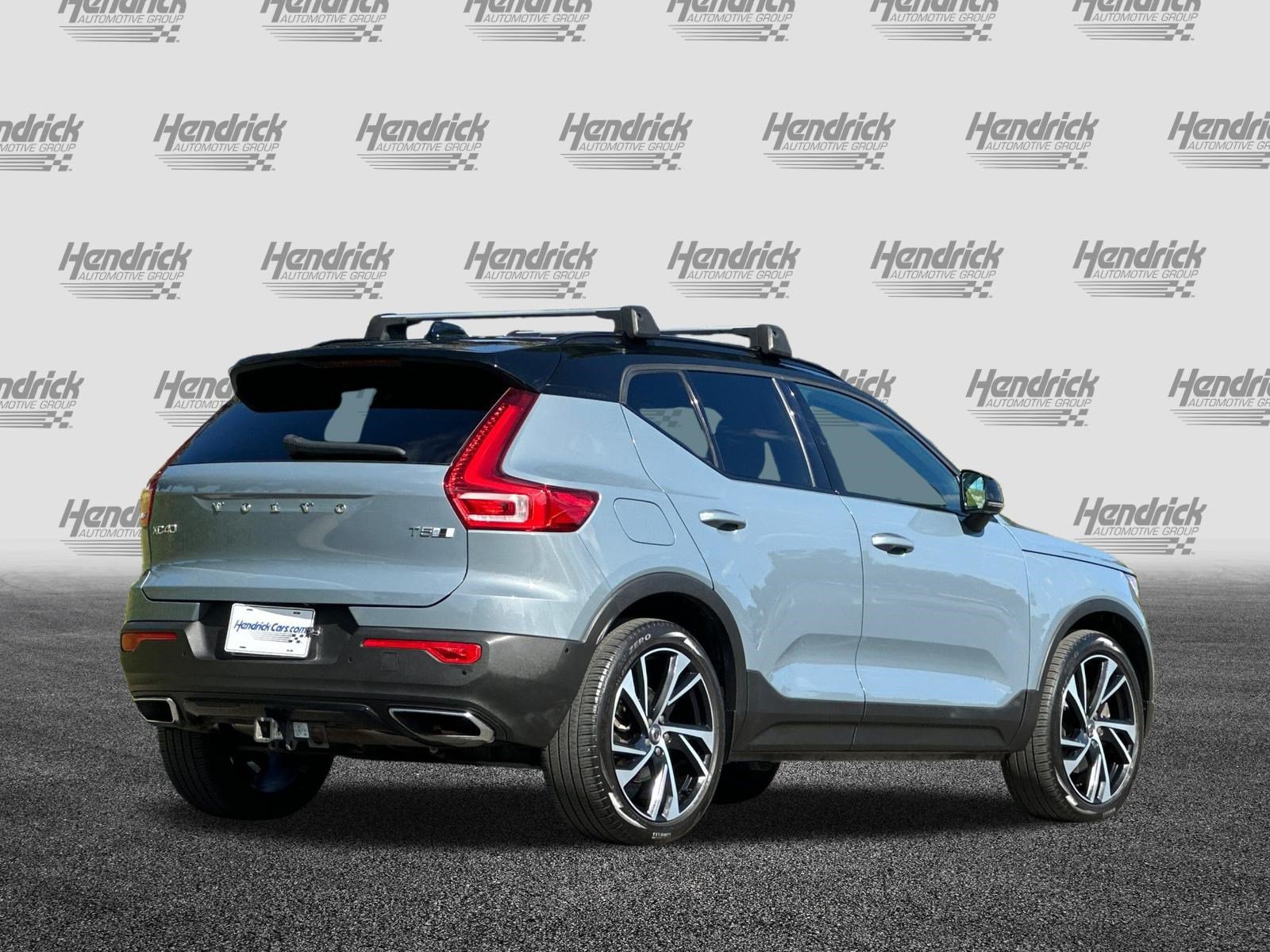 Used 2020 Volvo XC40 T5 R-Design AWD/4WD image 5
