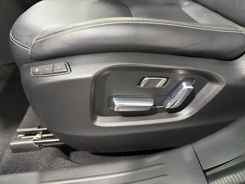 Used 2023 MAZDA CX-9 Grand Touring AWD/4WD image 13