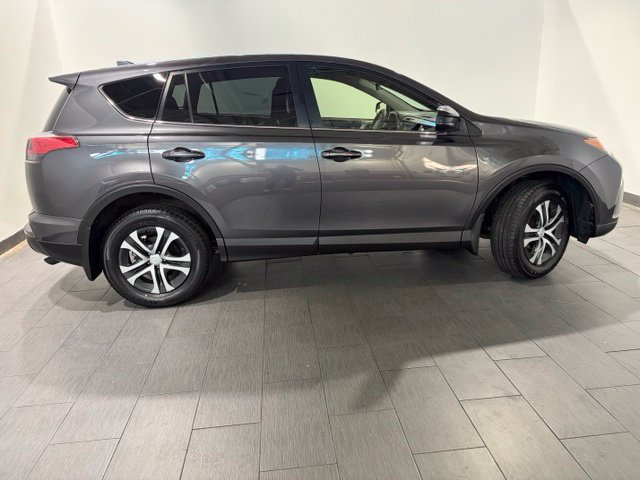 Used 2018 Toyota RAV4 LE w/ All Weather Liner Package AWD/4WD image 6
