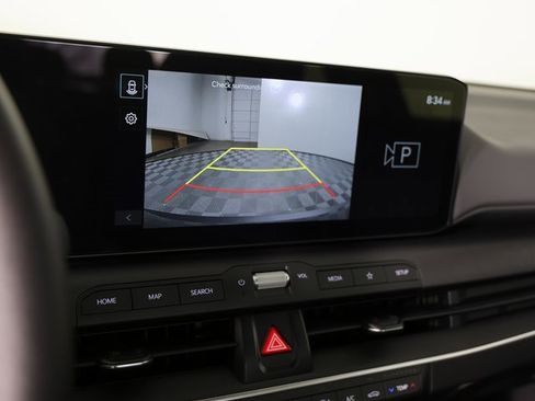 Used 2025 Kia K4 LXS image 19