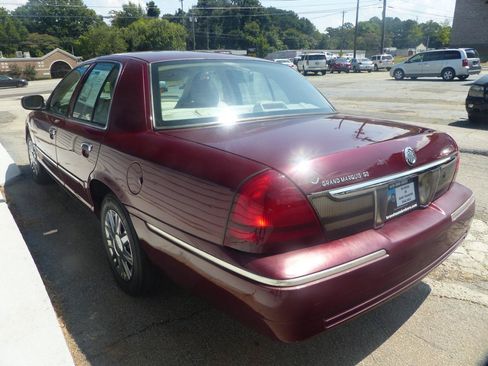 Used 2008 Mercury Grand Marquis GS RWD image 7