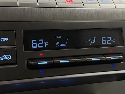 Certified 2024 Hyundai Kona SEL image 19