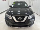 Used 2017 Nissan Rogue SL image 2