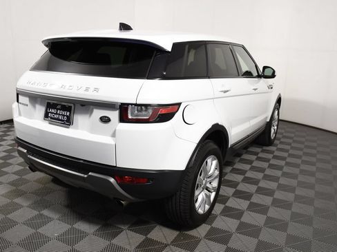 Used 2018 Land Rover Range Rover Evoque SE AWD/4WD image 6