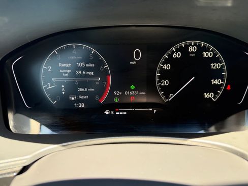 Used 2024 Honda Civic EX image 9