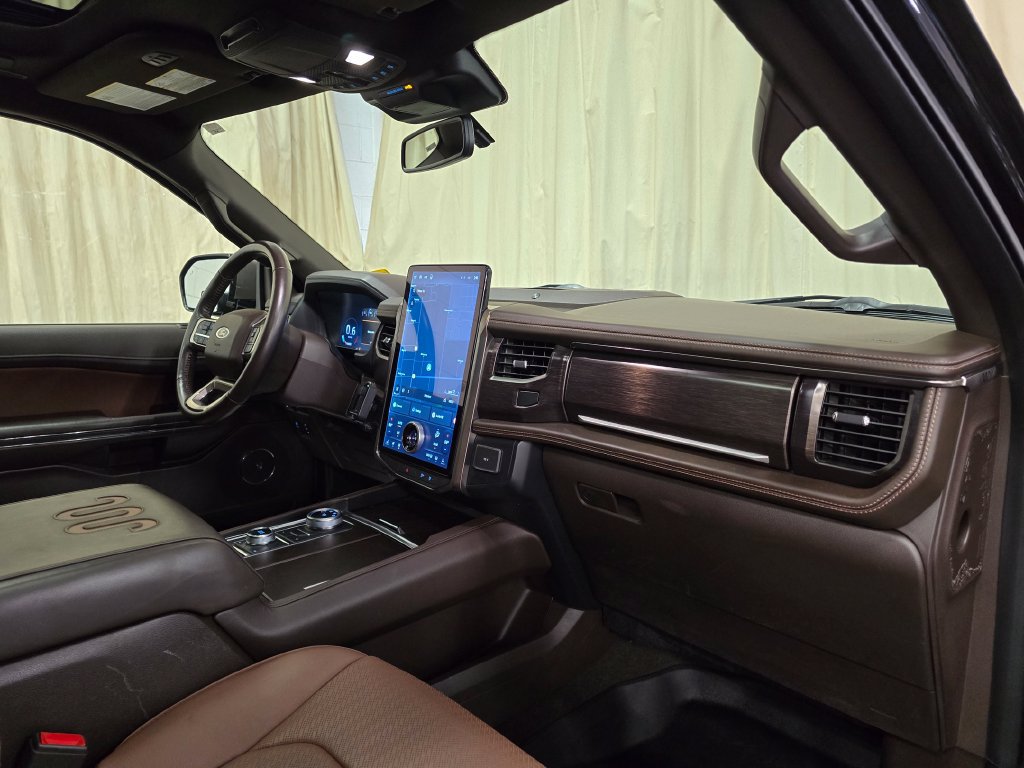 Used 2022 Ford Expedition Max King Ranch AWD/4WD image 42